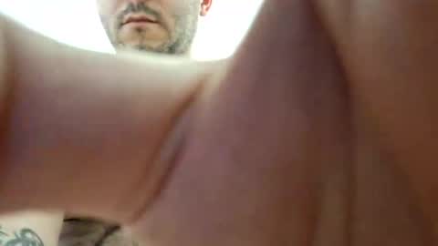 Snapshot of hybrid4646 chatting on December 11, 8:18 pm WatchMeCum online show from December 11, 8:18 pm