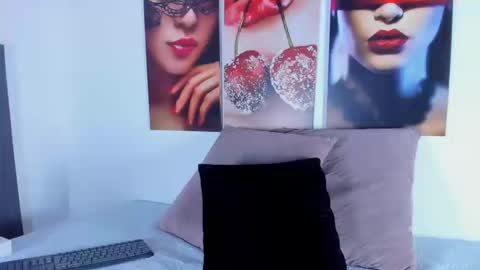 The Dolls online show from September 9, 7:47 pm