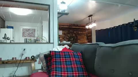 ShortStuff online show from March 6, 7:21 pm