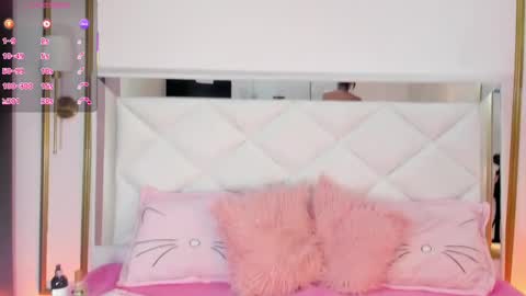 Kristi online show from October 8, 8:26 pm