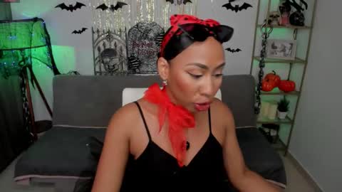 Lul  online show from October 31, 11:05 pm