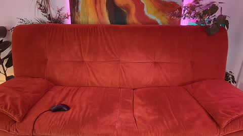 Aline online show from January 13, 9:20 pm