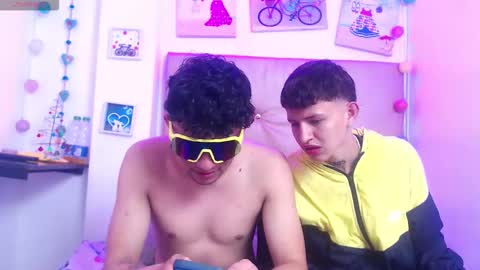 iam_lukas__ online show from January 10, 2:55 pm