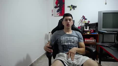 iam_yourbabyprincess_xd online show from December 15, 8:38 pm