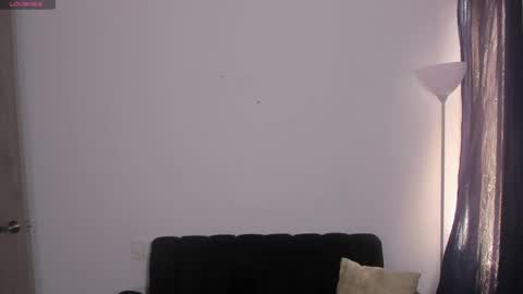 Dylan  independent model  online show from April 10, 4:33 pm