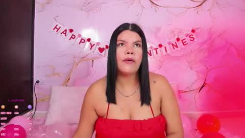 IM LOLA  online show from February 15, 4:37 am