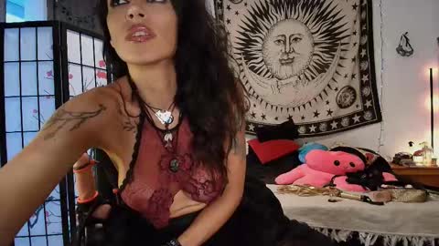 Snapshot of iammistressk chatting on September 23, 4:45 pm Mistress K online show from September 23, 4:45 pm