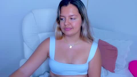 Azul online show from December 13, 1:26 am