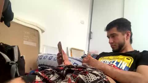 iamyourspicyone online show from April 7, 12:40 pm