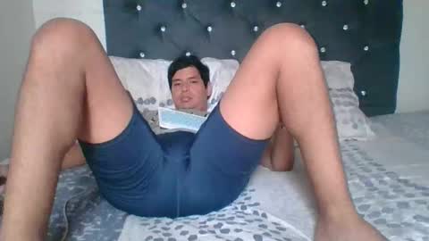 Ian-Andres online show from May 7, 8:26 pm