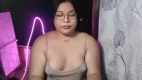 iana online show from February 5, 7:01 am