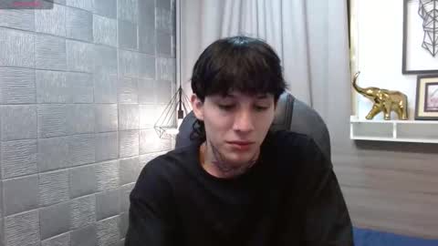 ian online show from November 7, 8:44 pm