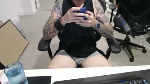 ic987 online show from February 21, 1:36 pm