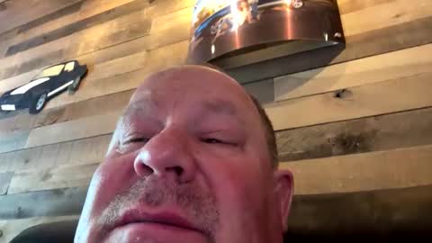 icanmakeyousquirt69 online show from June 3, 8:25 pm