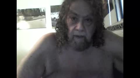 icu2try2xs2 online show from February 28, 6:52 pm