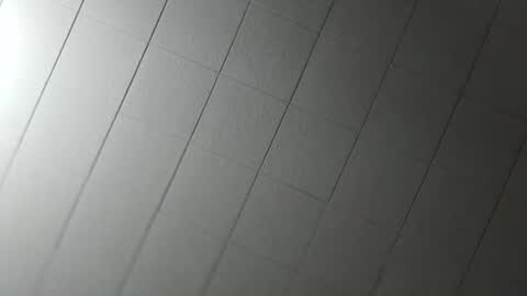 icyfucktoy online show from December 18, 6:32 am