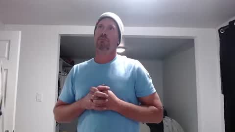 Snapshot of idiocracy517035 chatting on October 28, 7:20 am idiocracy517035 online show from October 28, 7:20 am