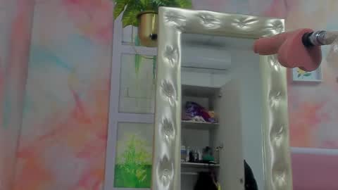 Snapshot of idiris_big chatting on March 12, 5:28 pm Idiris online show from March 12, 5:28 pm