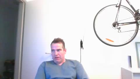 idontknowwhy1 online show from January 12, 7:26 am