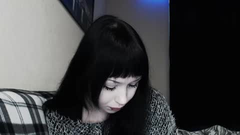 iiiiiiis online show from December 23, 10:54 am