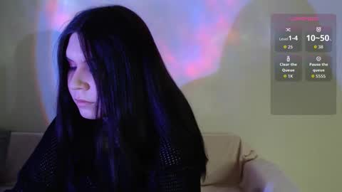 Vella online show from November 20, 10:51 pm