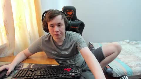 iliaskris online show from March 10, 5:12 am