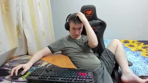 iliaskris online show from October 24, 6:41 pm