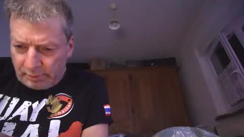 iliebetight online show from May 16, 11:47 pm