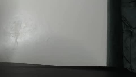 Sandrah online show from December 15, 1:23 am