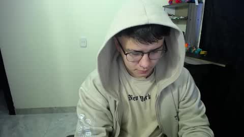 im__noah online show from March 2, 11:18 am