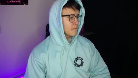 im__noah online show from March 7, 11:07 am