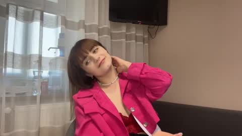 Snapshot of im_alisa_ chatting on October 22, 8:28 am Alisa online show from October 22, 8:28 am