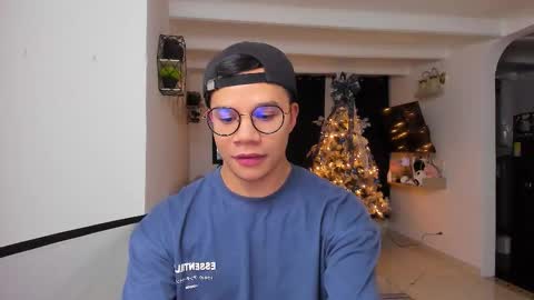 Marco online show from December 4, 2:44 am