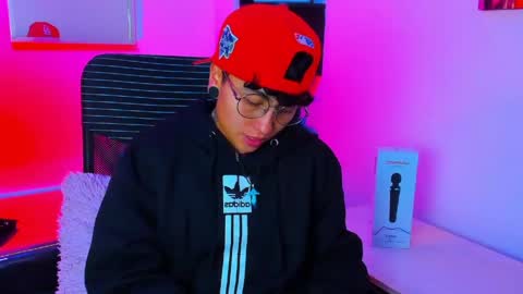mathias online show from June 9, 2:33 am