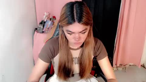 im_yourfairyannaxx online show from March 21, 3:45 am