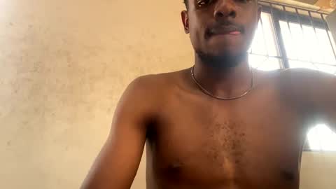 Snapshot of imaking01 chatting on December 10, 2:39 pm imaking01 online show from December 10, 2:39 pm