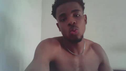 Snapshot of imaking01 chatting on October 17, 1:26 pm imaking01 online show from October 17, 1:26 pm