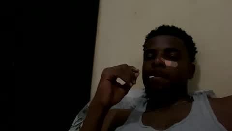 Snapshot of imaking01 chatting on December 4, 5:27 pm imaking01 online show from December 4, 5:27 pm