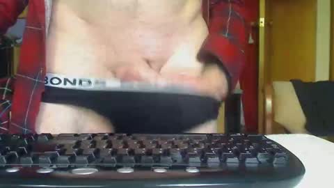 Aussie Guy online show from November 6, 12:35 am