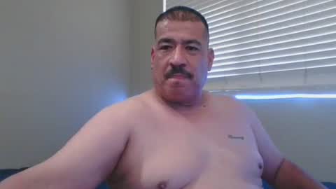 imbackmandosuknw online show from December 9, 9:26 pm