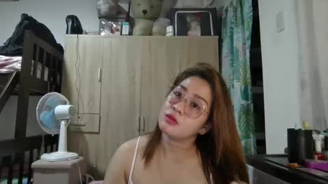 Immaculate02 online show from December 30, 3:58 am