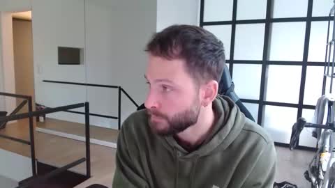 immumu online show from November 17, 8:17 am