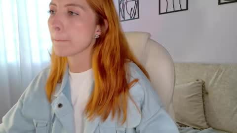 Sienna online show from November 14, 8:44 pm