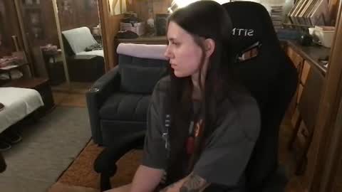 Carter online show from June 25, 3:47 am
