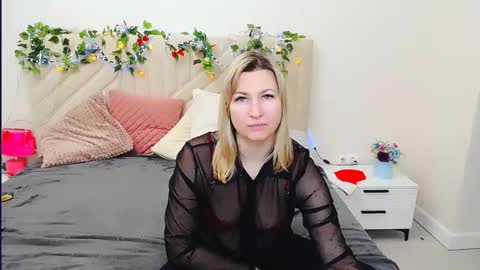 incredible_ariela online show from January 12, 4:47 pm