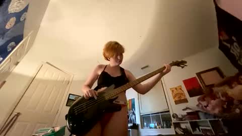 indecabua online show from January 8, 5:02 am