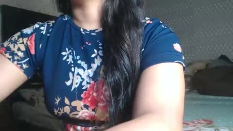 Snapshot of indian_anu chatting on October 6, 8:43 am Anu online show from October 6, 8:43 am