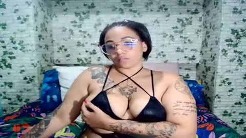 Candy cat online show from April 1, 10:07 pm