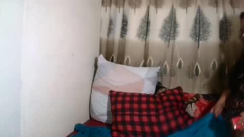 indian_celine00 online show from August 5, 5:32 pm