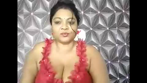 indiandelia online show from May 28, 8:45 am